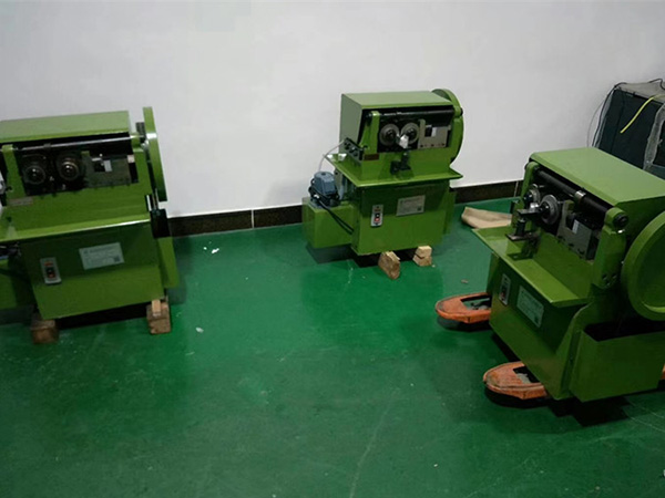 你知道滚牙机有那些优点吗？